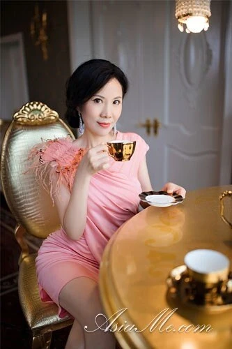 Linda Profile image 1